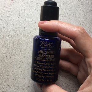 Kiehl’s Midnight Recovery Concentrate